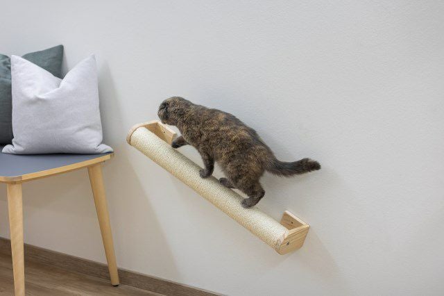 猫用 爪とぎポール｜猫用 キャットタワー KERBL ケアブル 壁取り付け